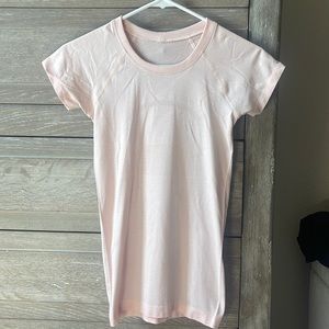 Light pink Lululemon Swiftly Tech Short Sleeve